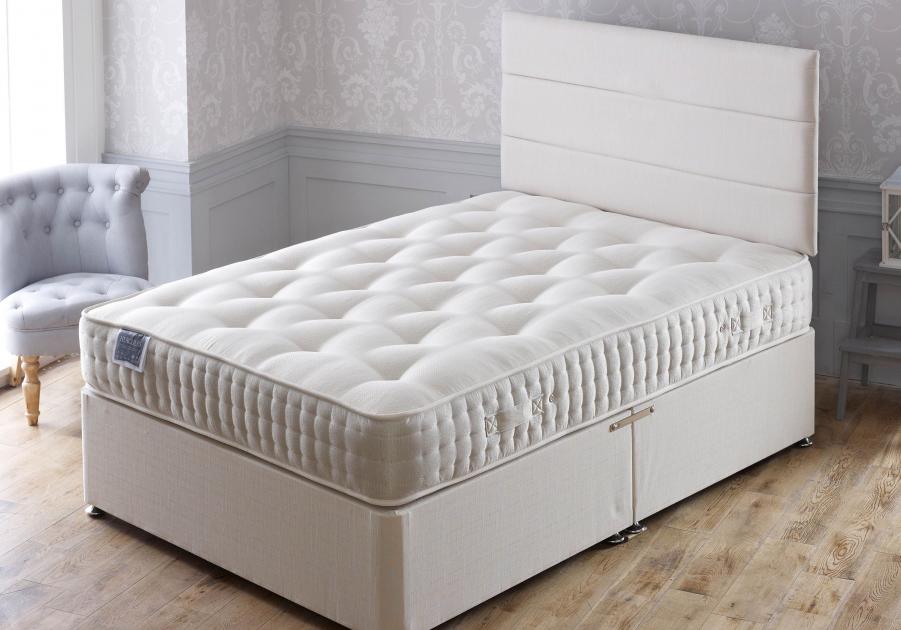 Apollo Beds Hercules 1500 Pocket Springing Divan Bed Includes Base and Mattress